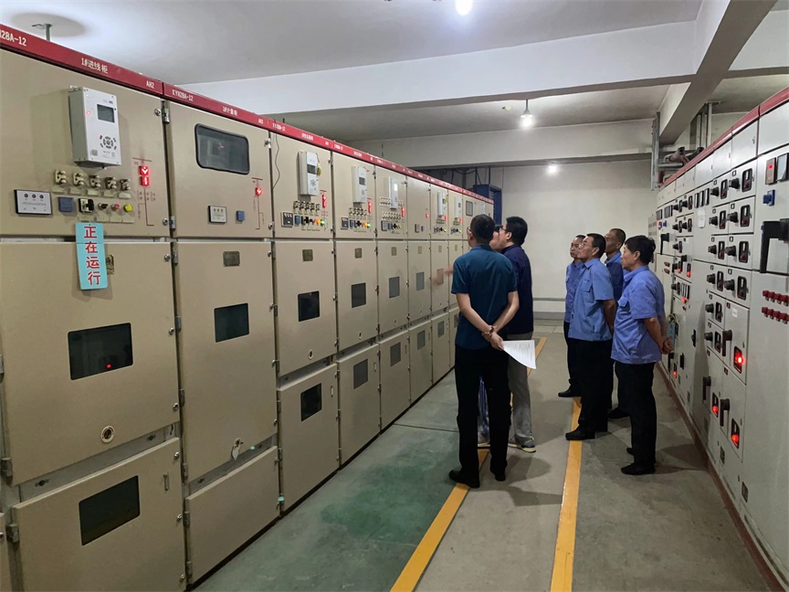 慶（qìng）雲科技中心雙電源指導工作